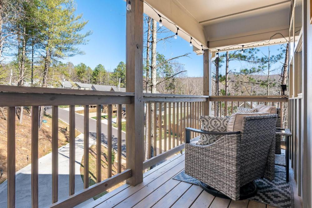 Ideal Location and Mountain Views Chattanooga Home!